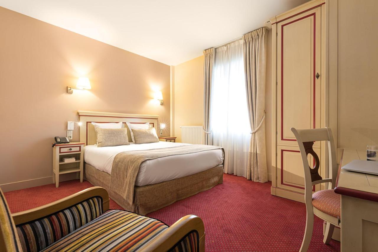 Hotel Spa Thermalia Шатель-Гюїон Екстер'єр фото