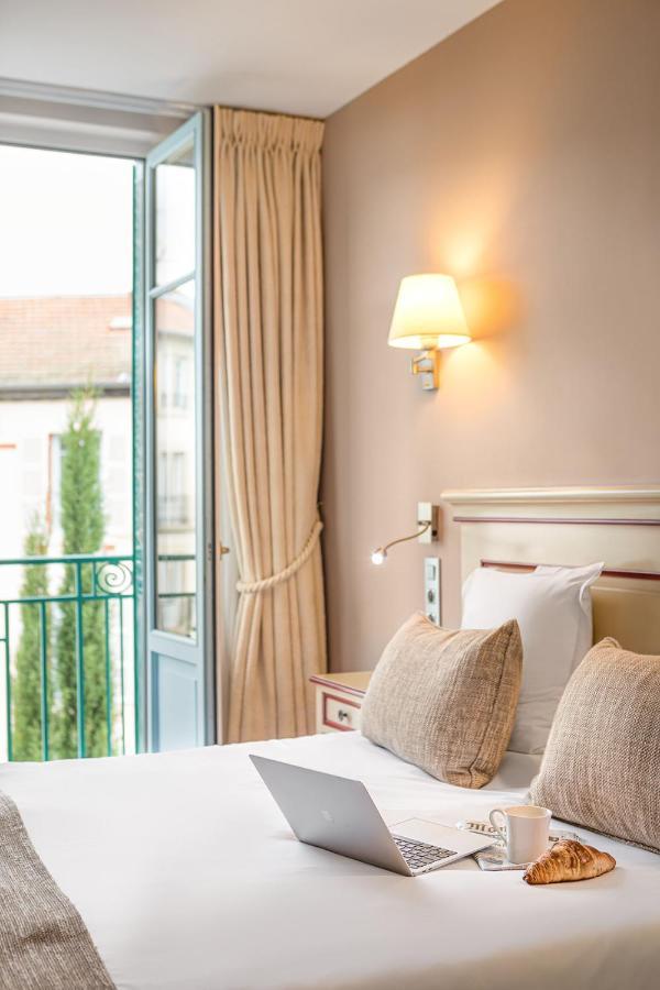 Hotel Spa Thermalia Шатель-Гюїон Екстер'єр фото