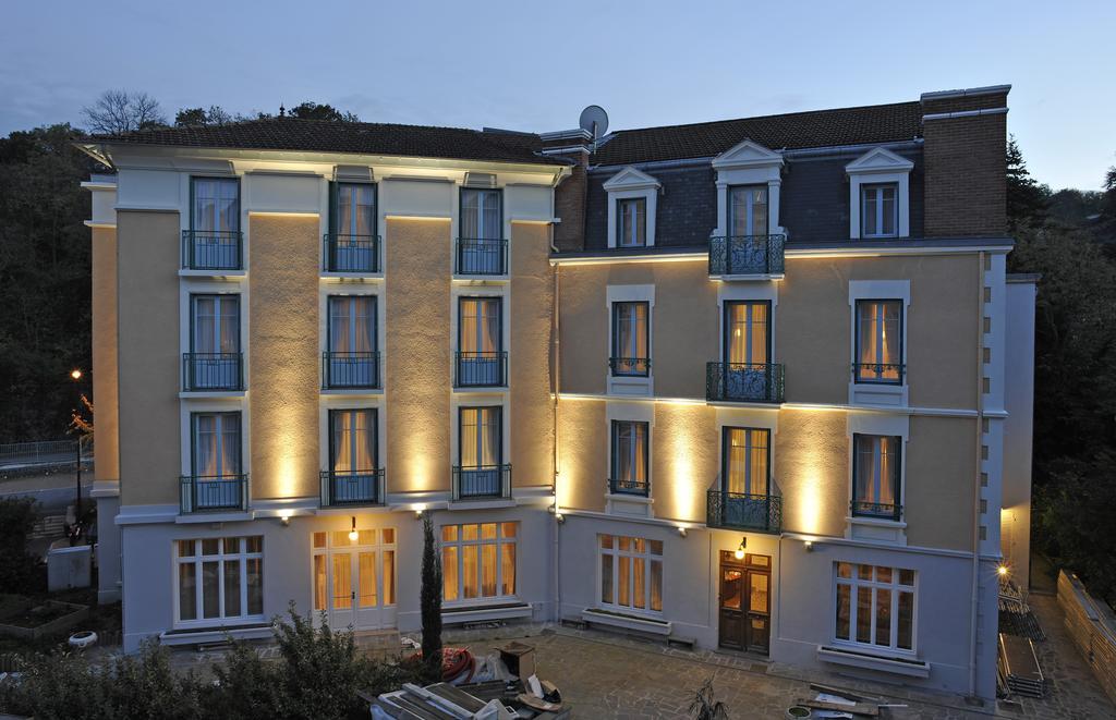 Hotel Spa Thermalia Шатель-Гюїон Екстер'єр фото